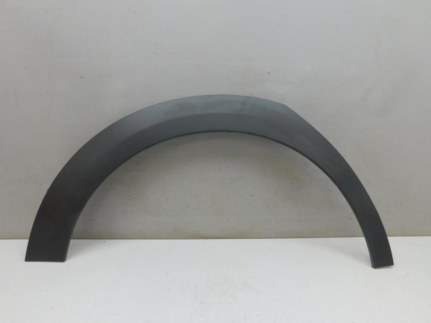 Накладка заднего крыла правого