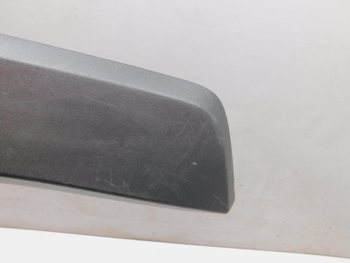 Накладка заднего крыла левого