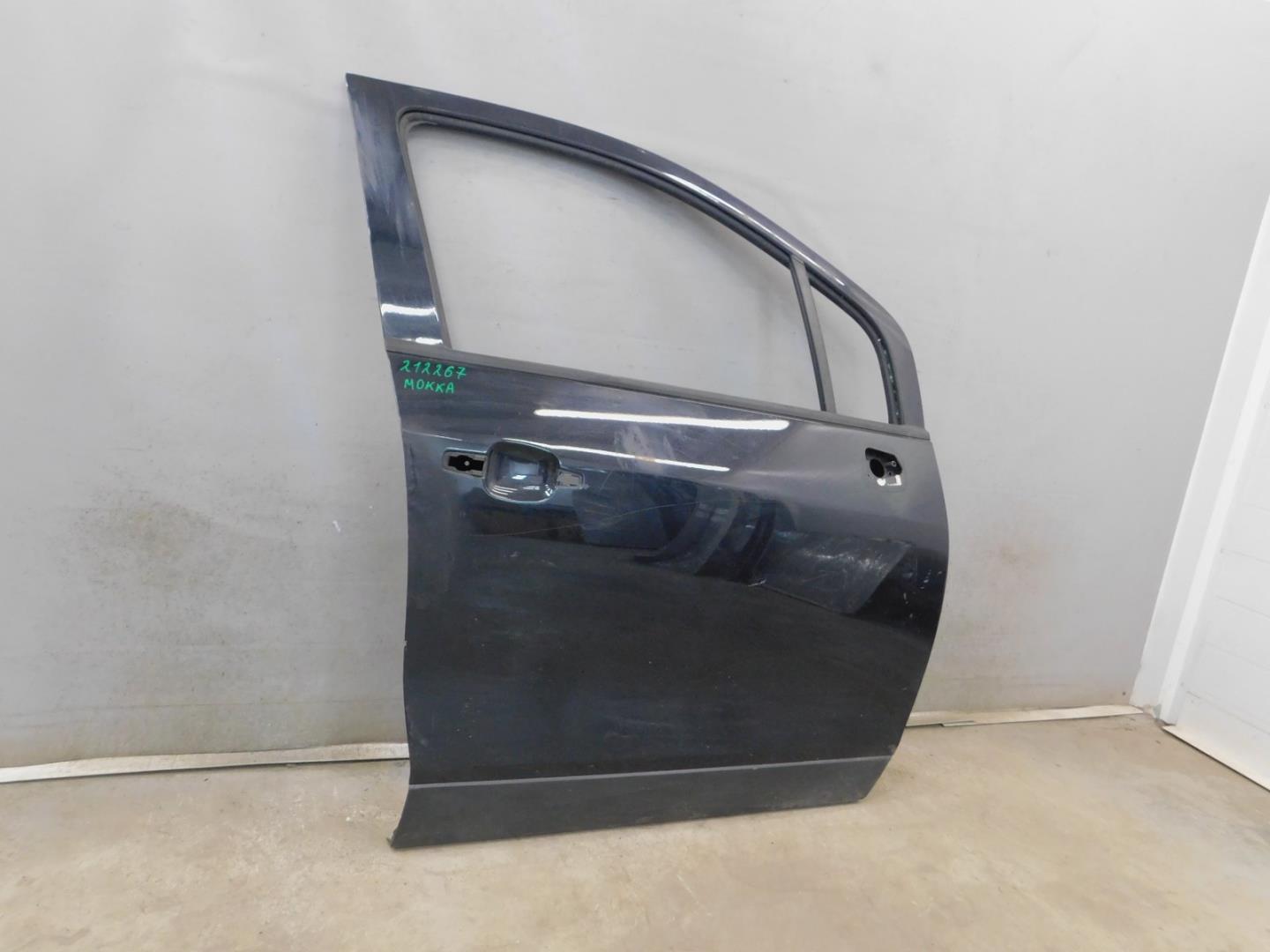 Дверь передняя правая