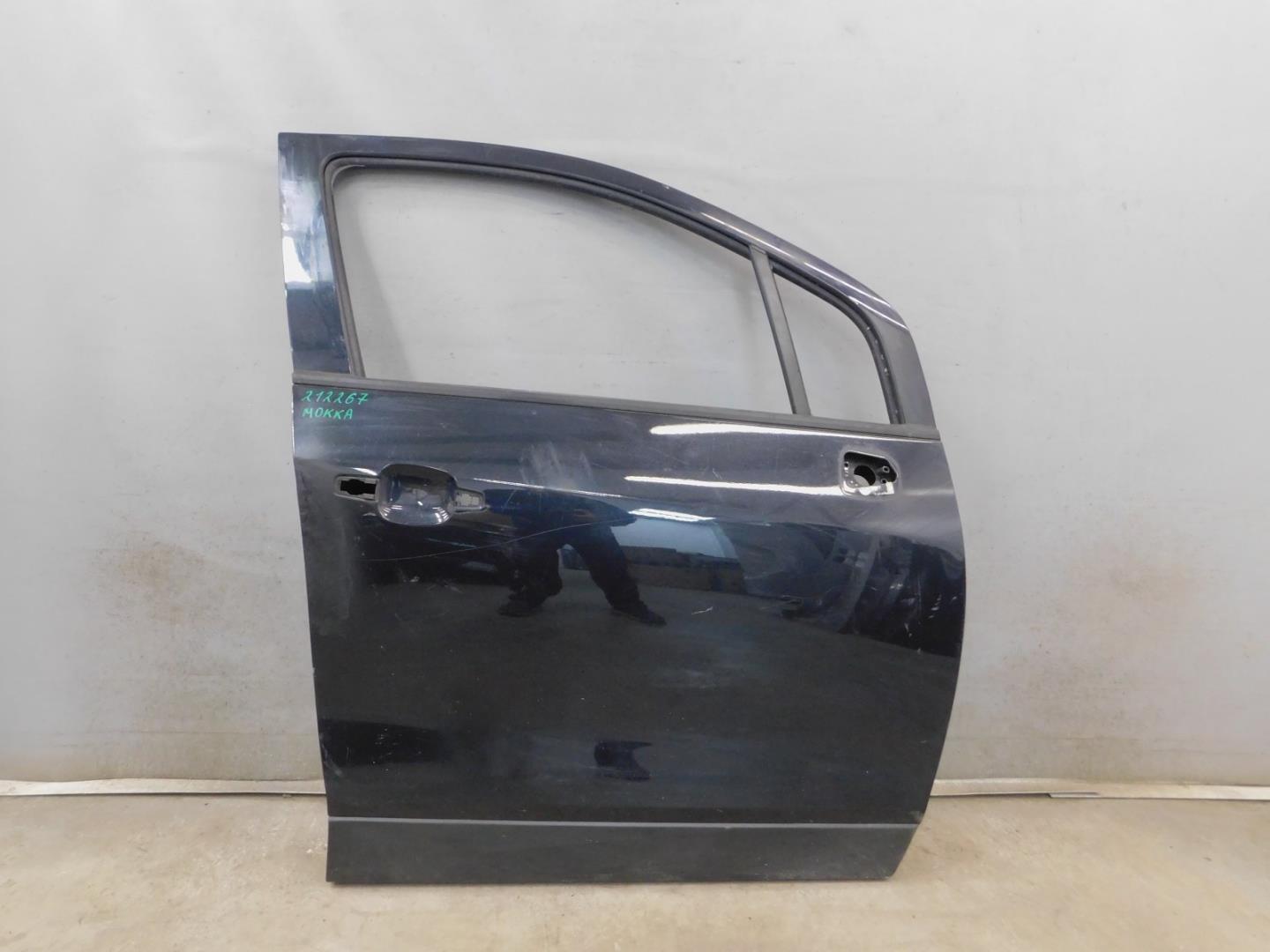 Дверь передняя правая