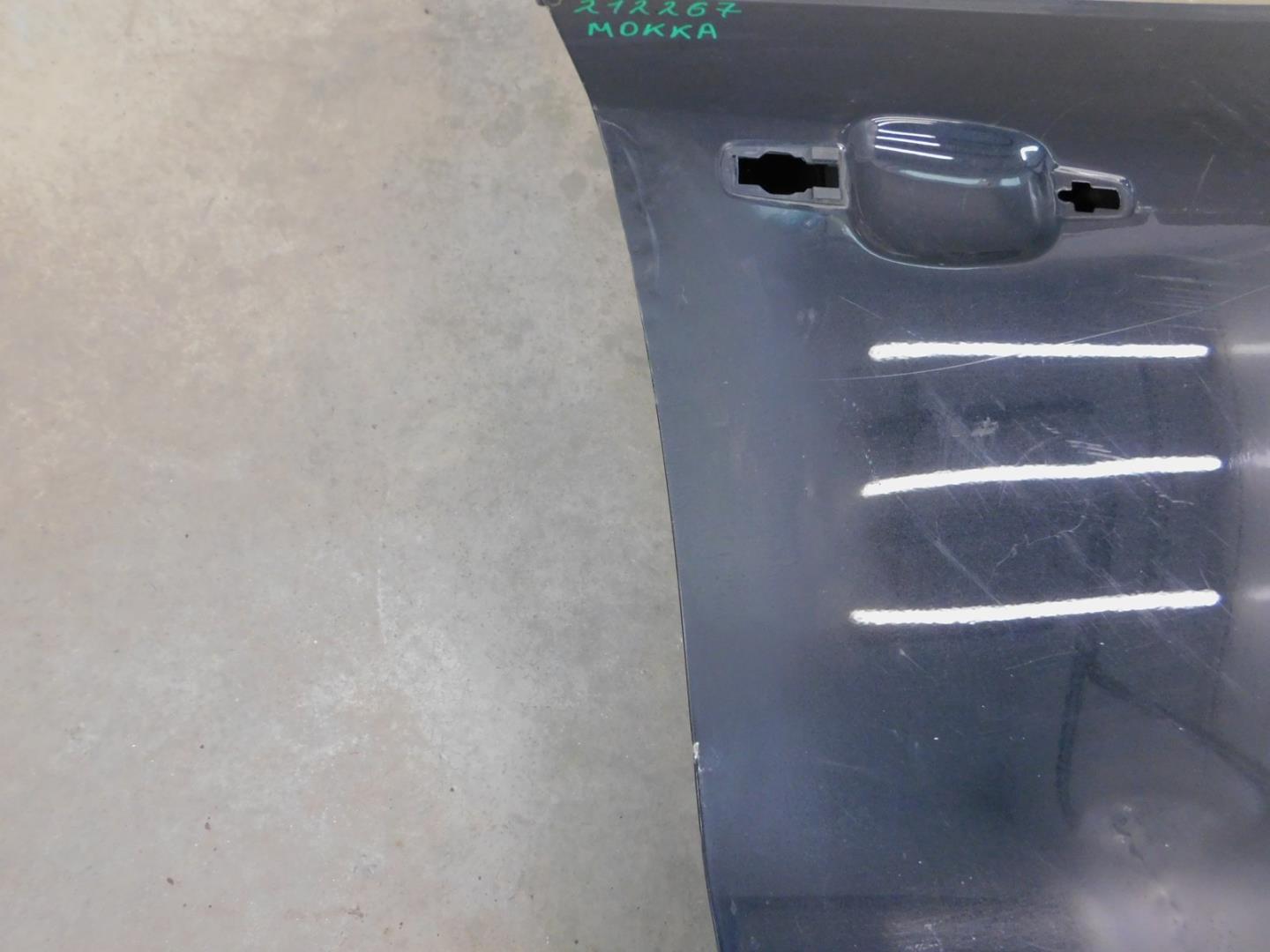 Дверь передняя правая