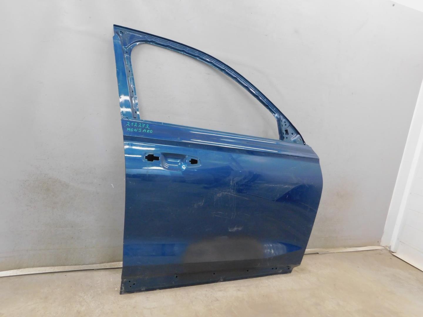 Дверь передняя правая