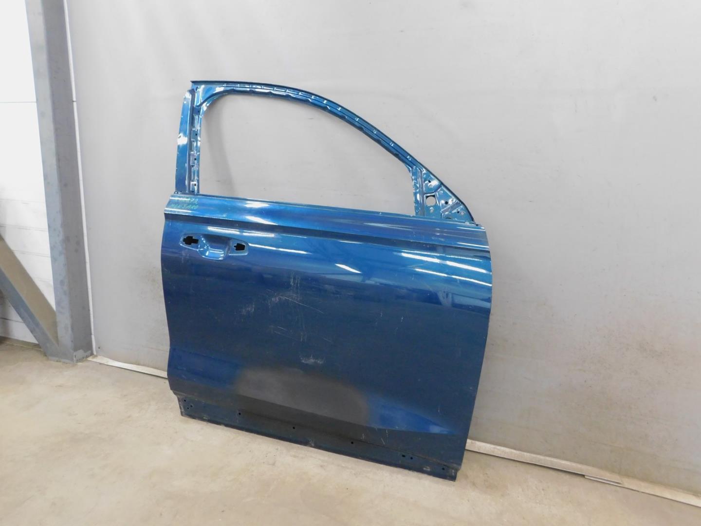 Дверь передняя правая