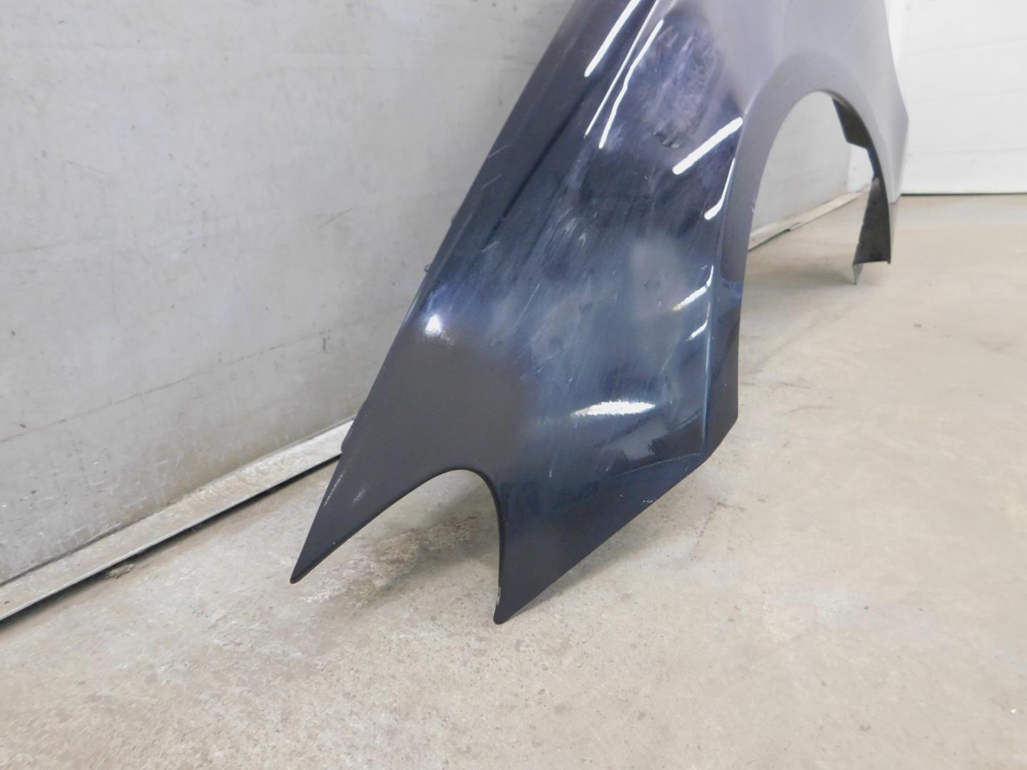 Крыло переднее левое