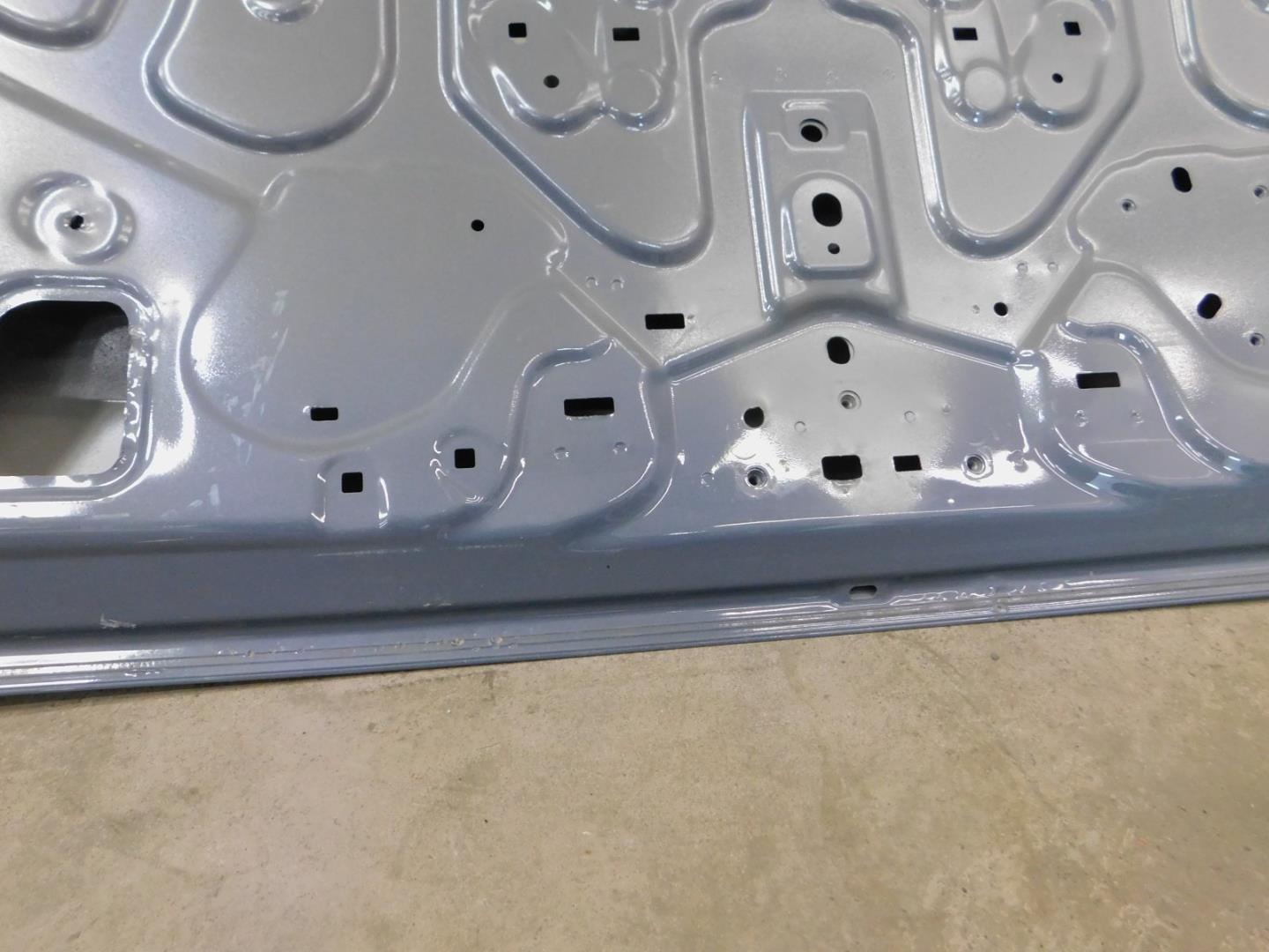 Дверь багажника