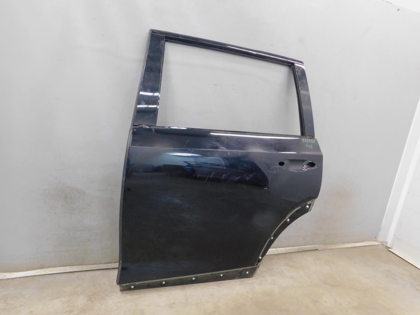 Дверь задняя левая