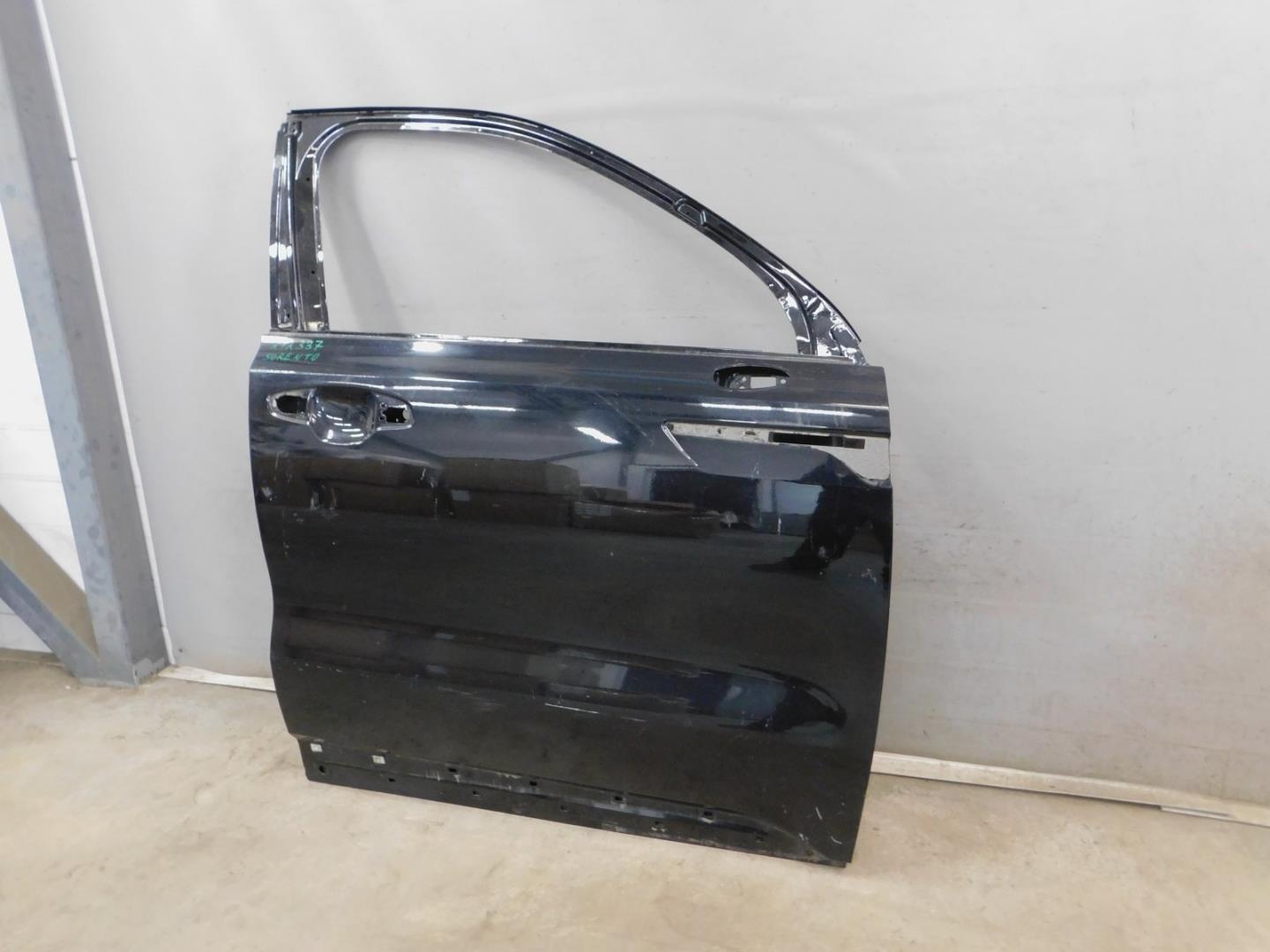 Дверь передняя правая