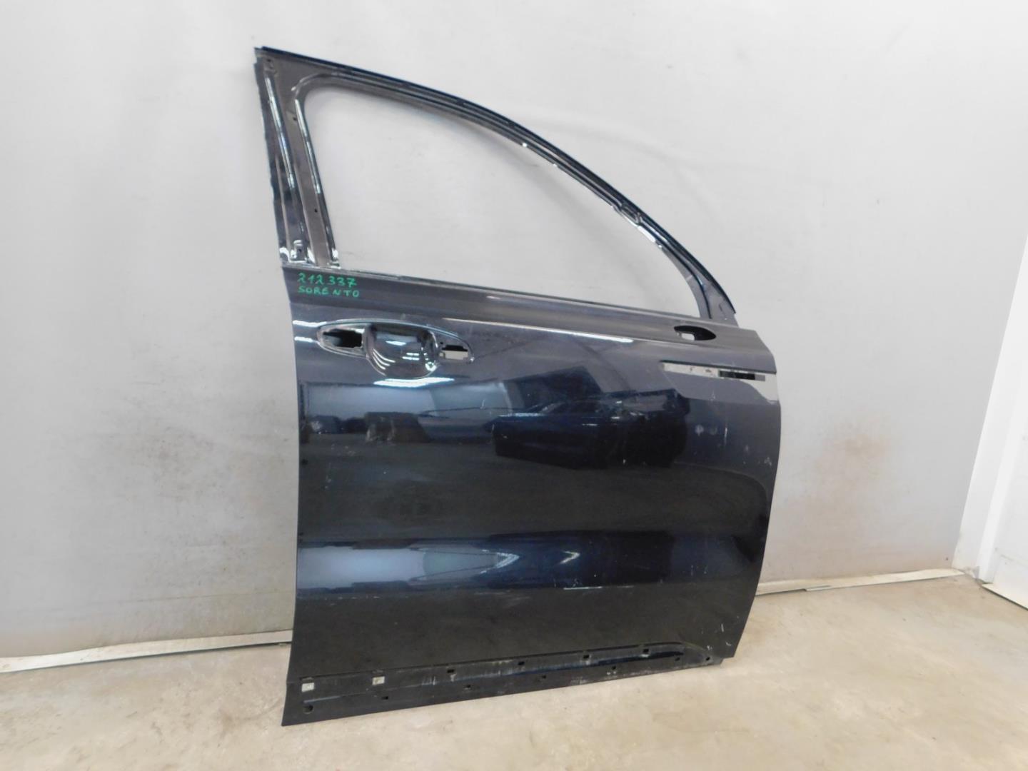 Дверь передняя правая