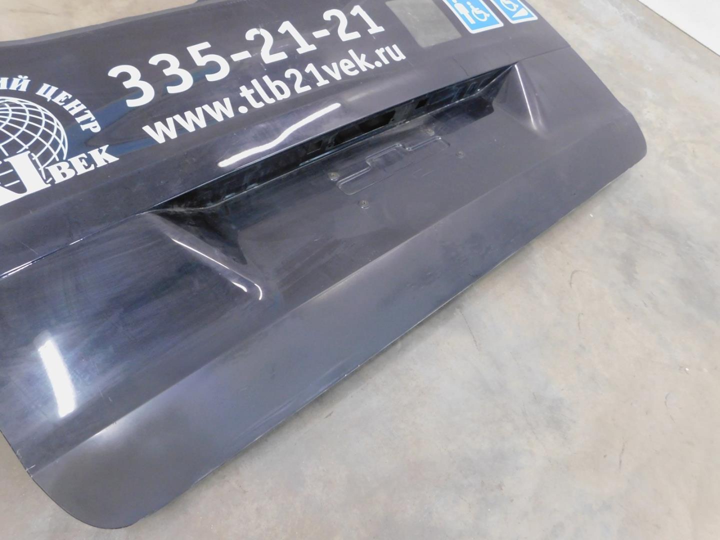 Дверь багажника