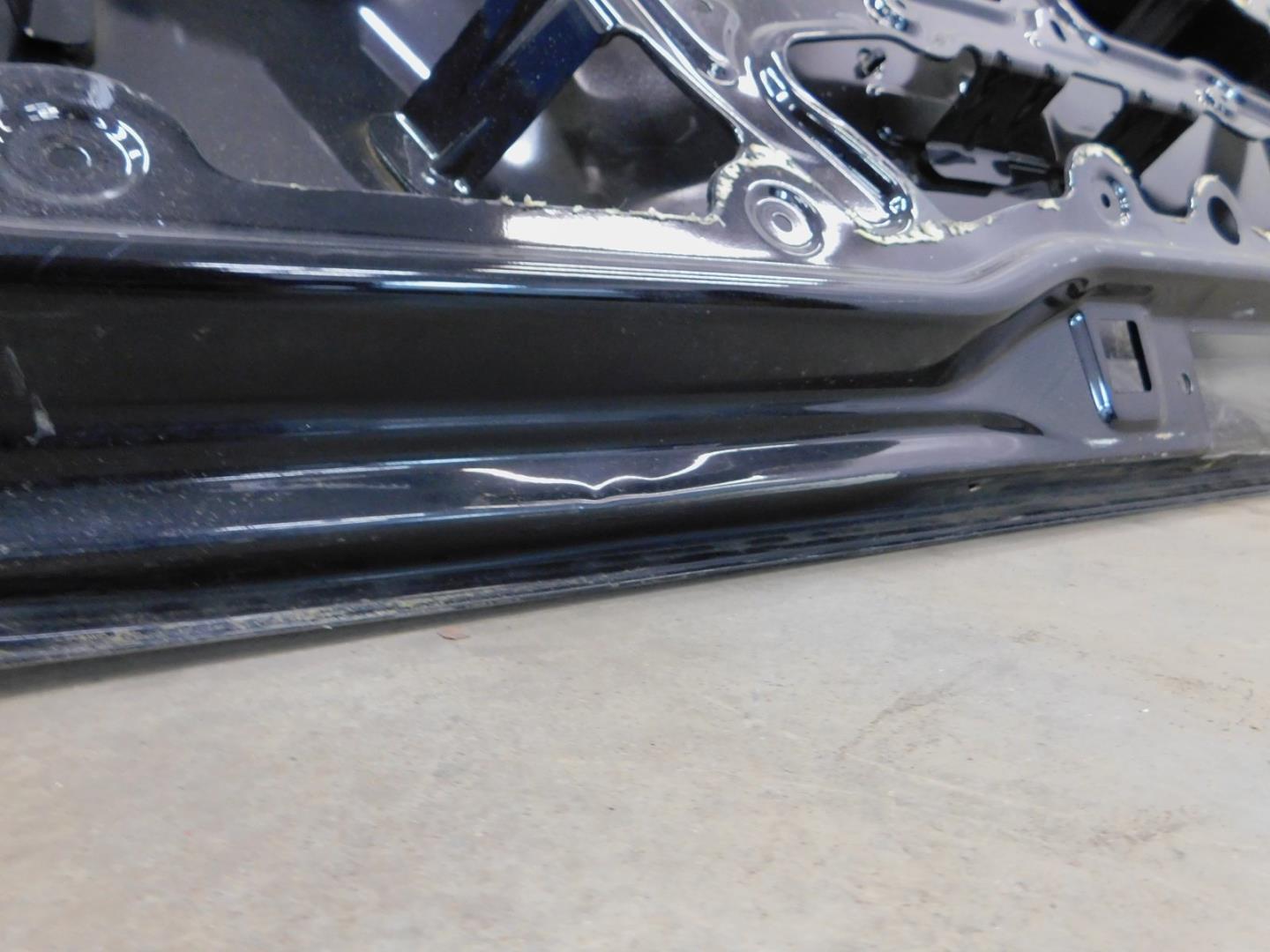 Дверь багажника