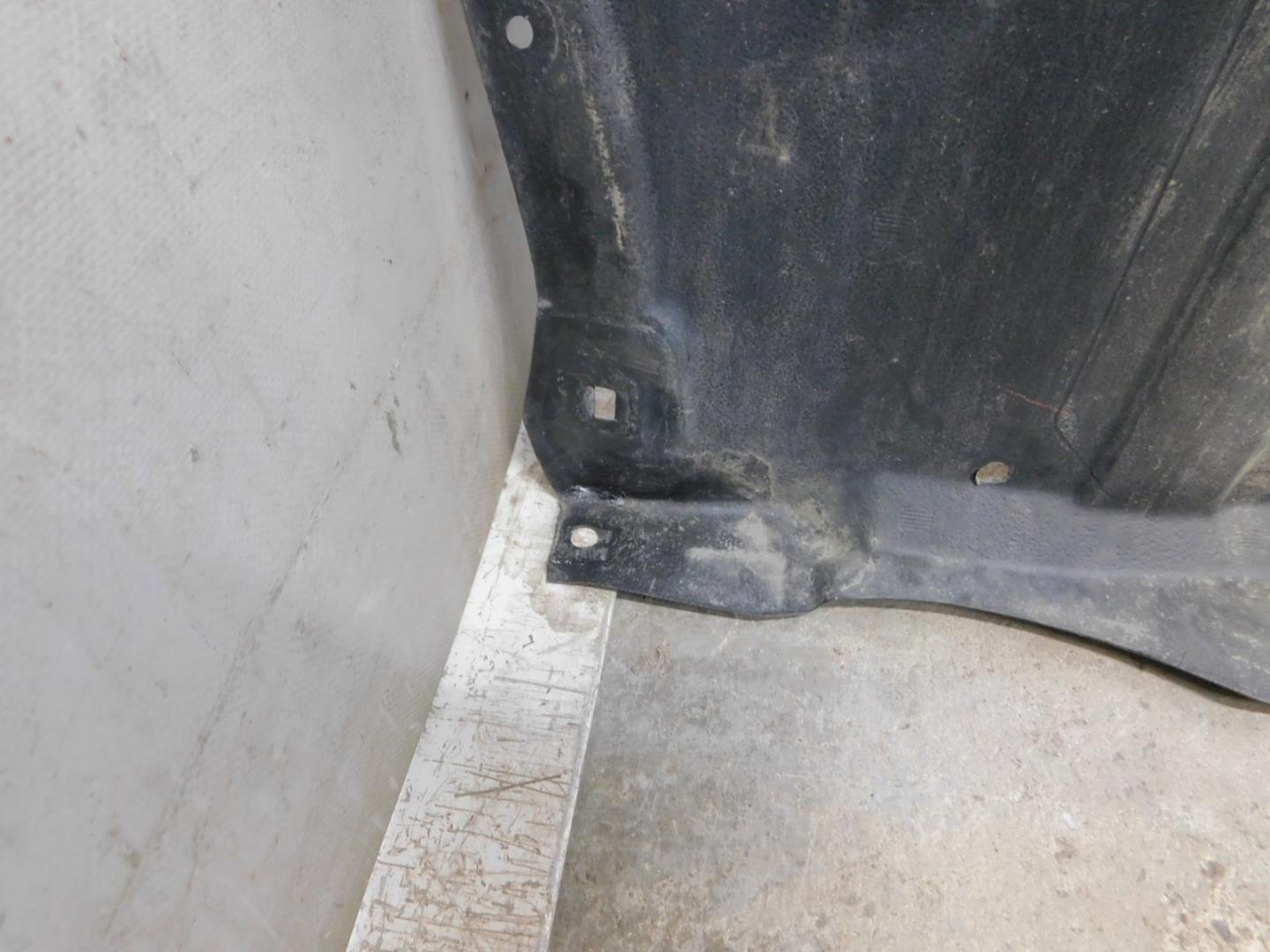 Локер передний левый