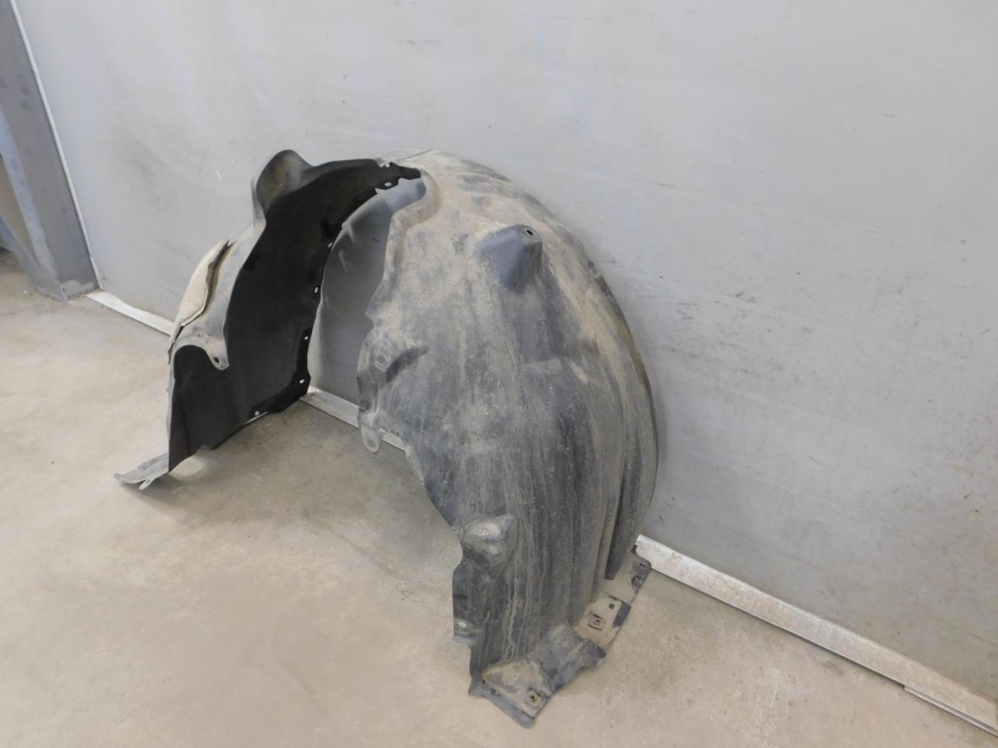 Локер передний левый