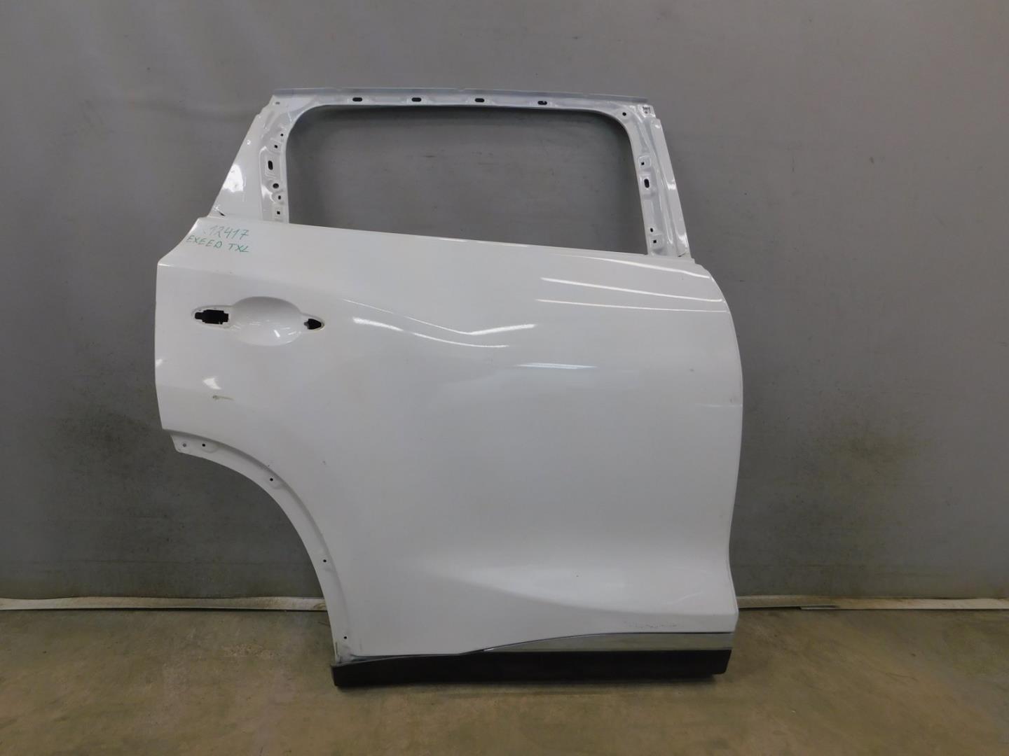 Дверь задняя правая