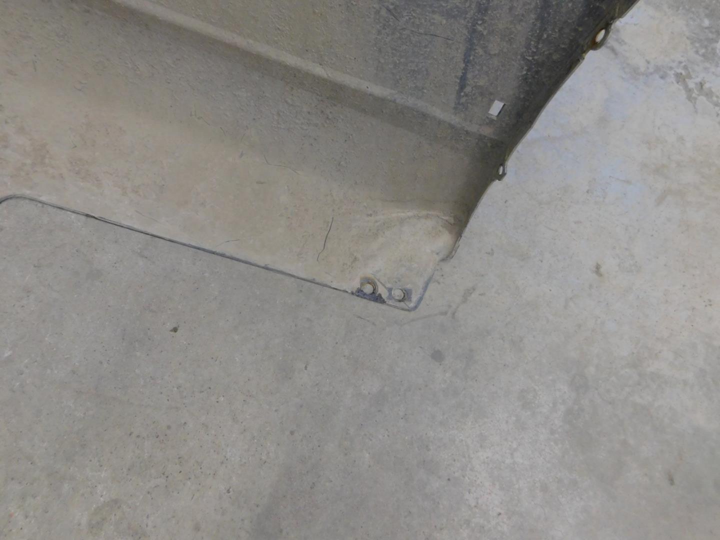 Бампер задний