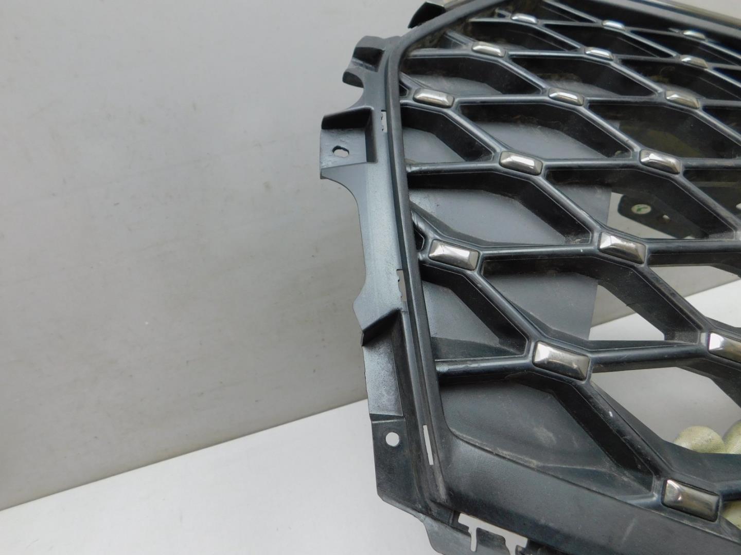 Решетка радиатора