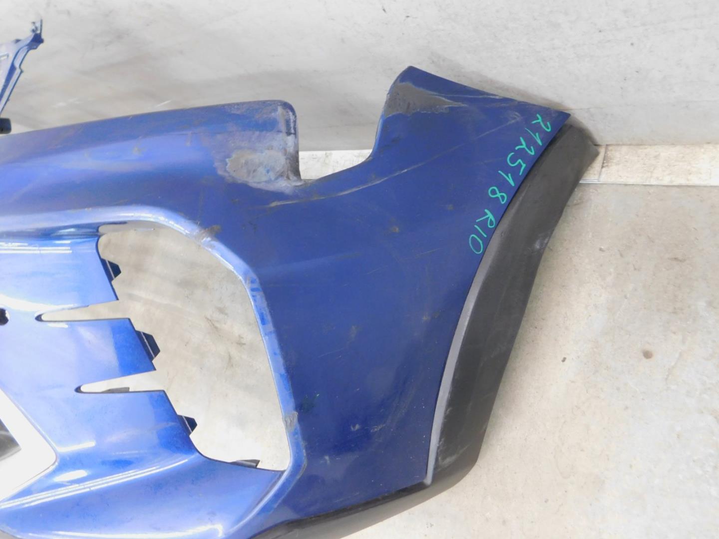 Бампер передний