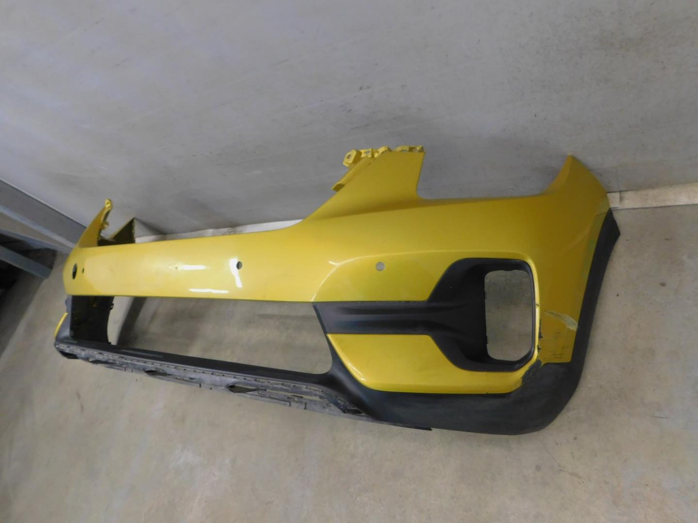 Бампер передний