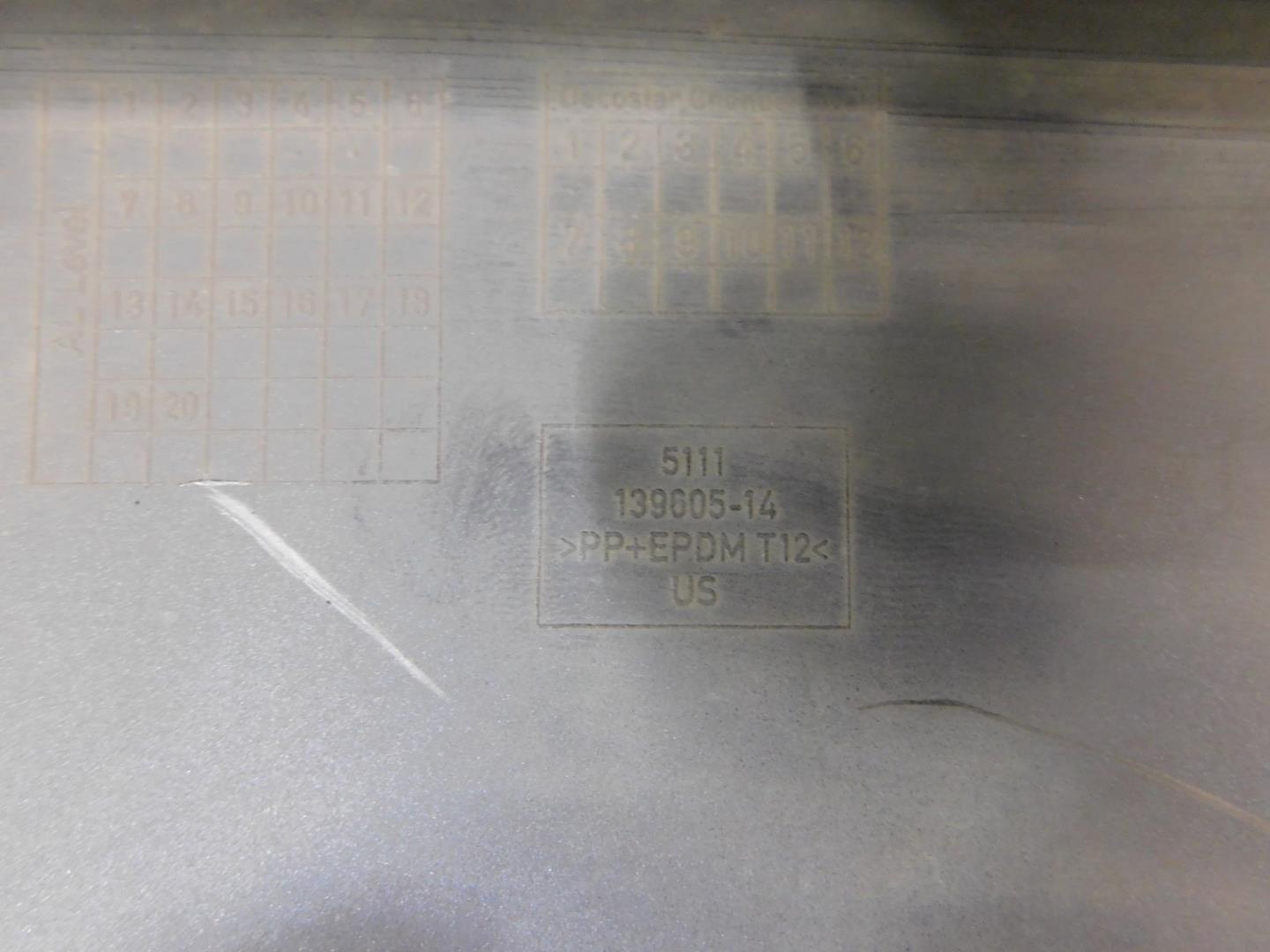 Бампер передний