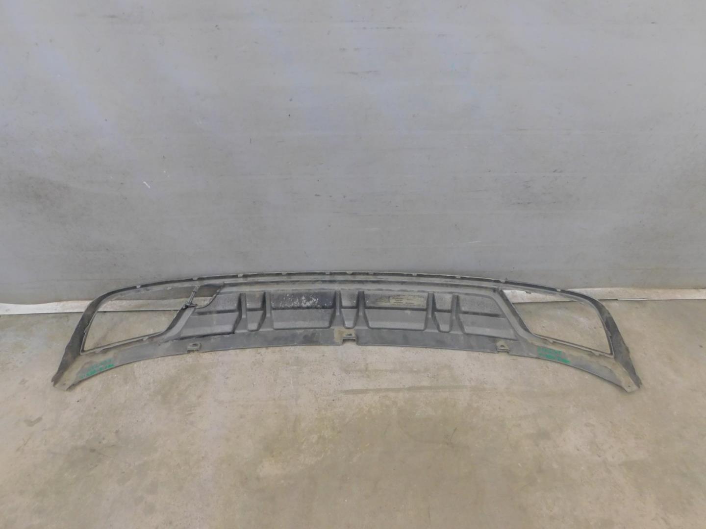 Накладка заднего бампера