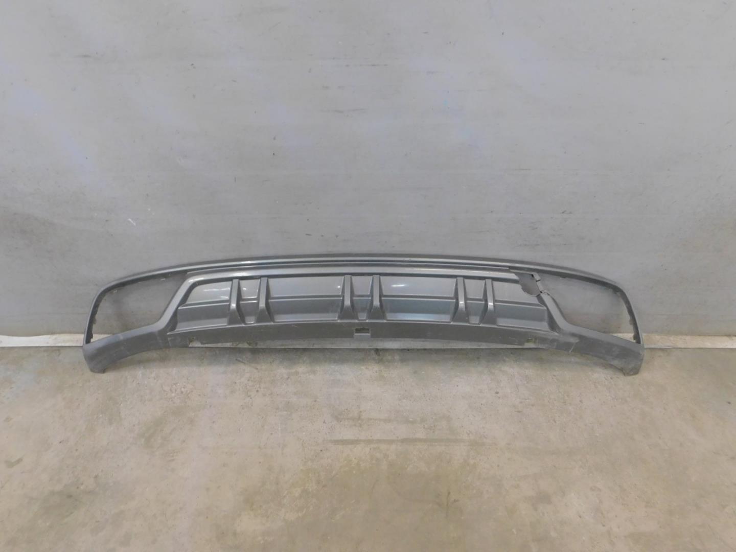 Накладка заднего бампера