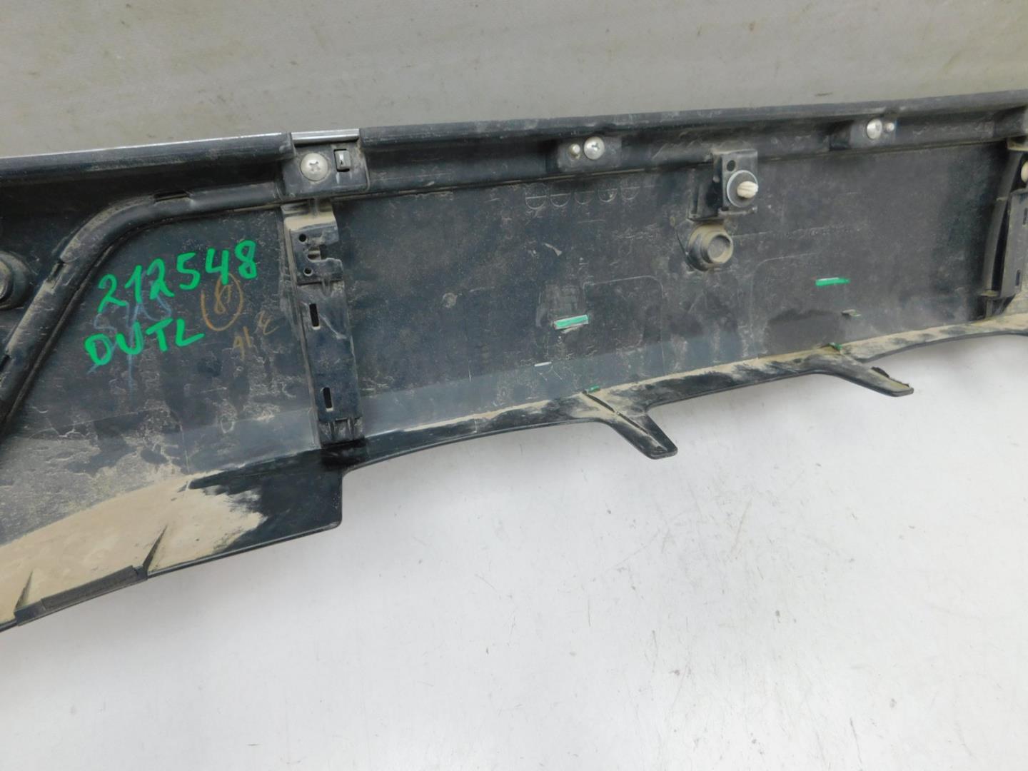 Накладка двери багажника