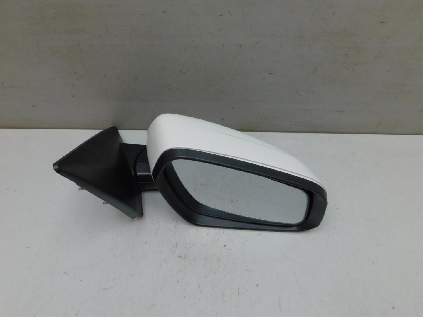 Зеркало правое электрическое