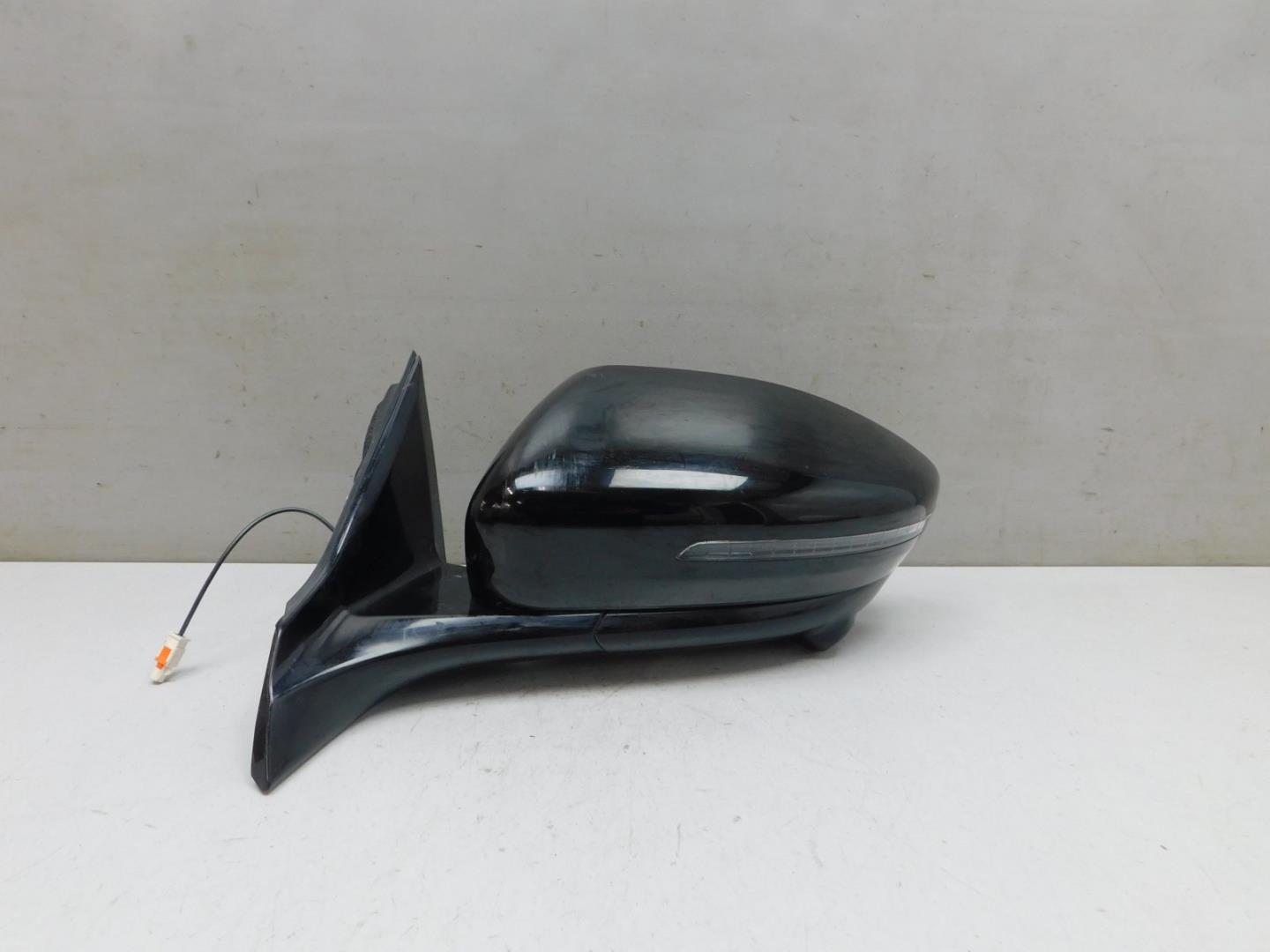 Зеркало левое электрическое