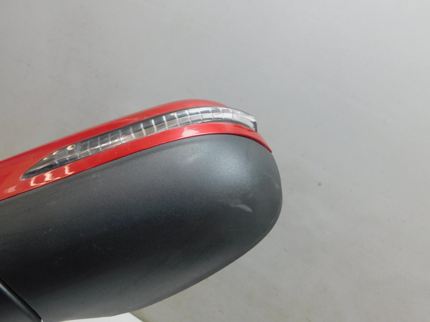 Зеркало левое электрическое