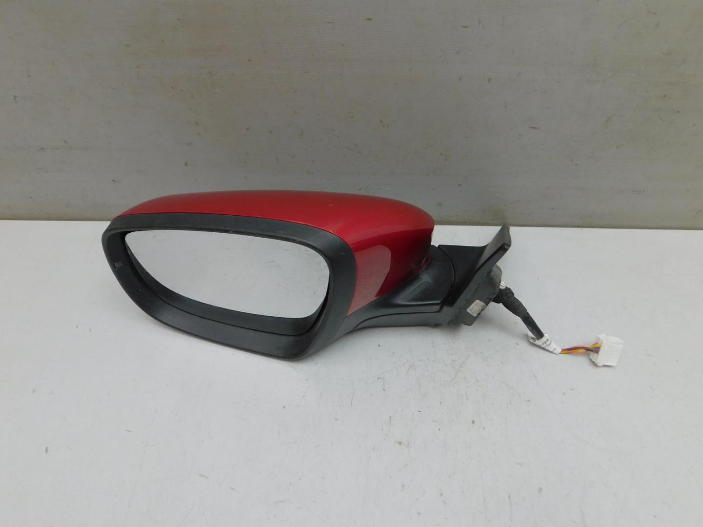 Зеркало левое электрическое