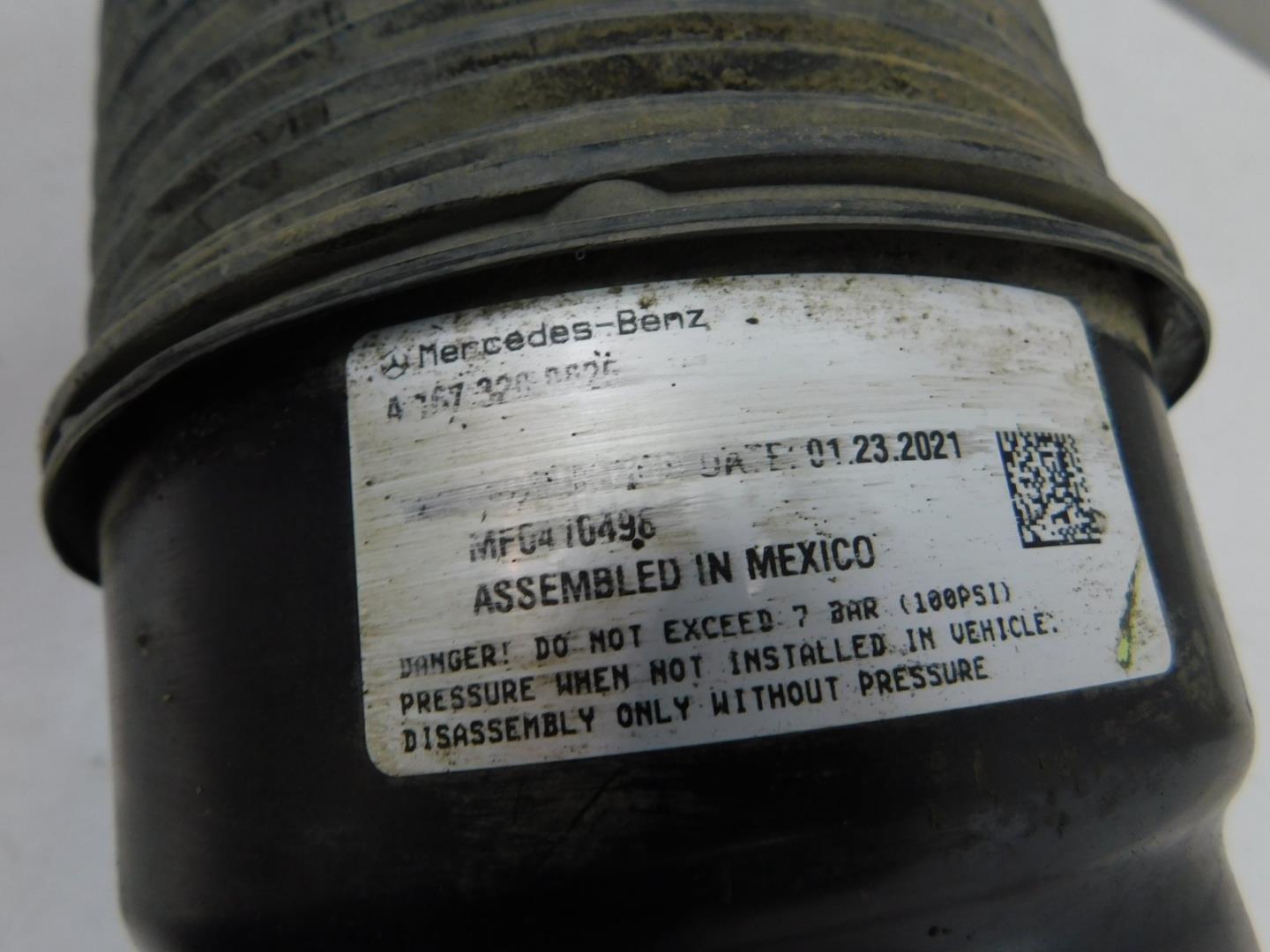 Амортизатор задний (стойка)