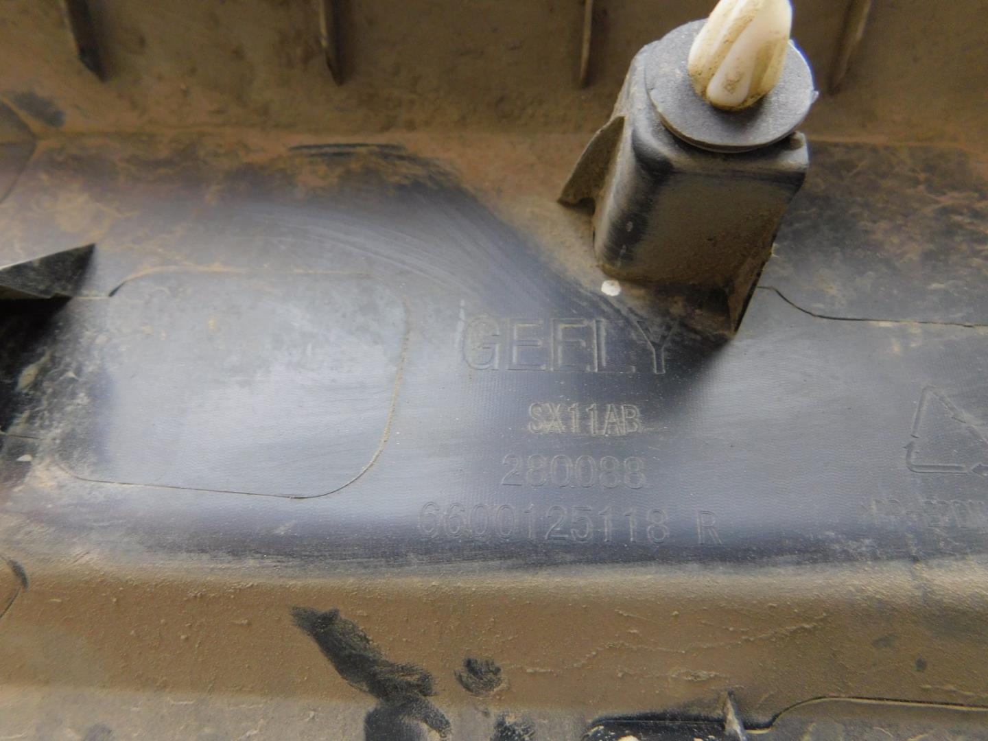 Накладка двери задней правой