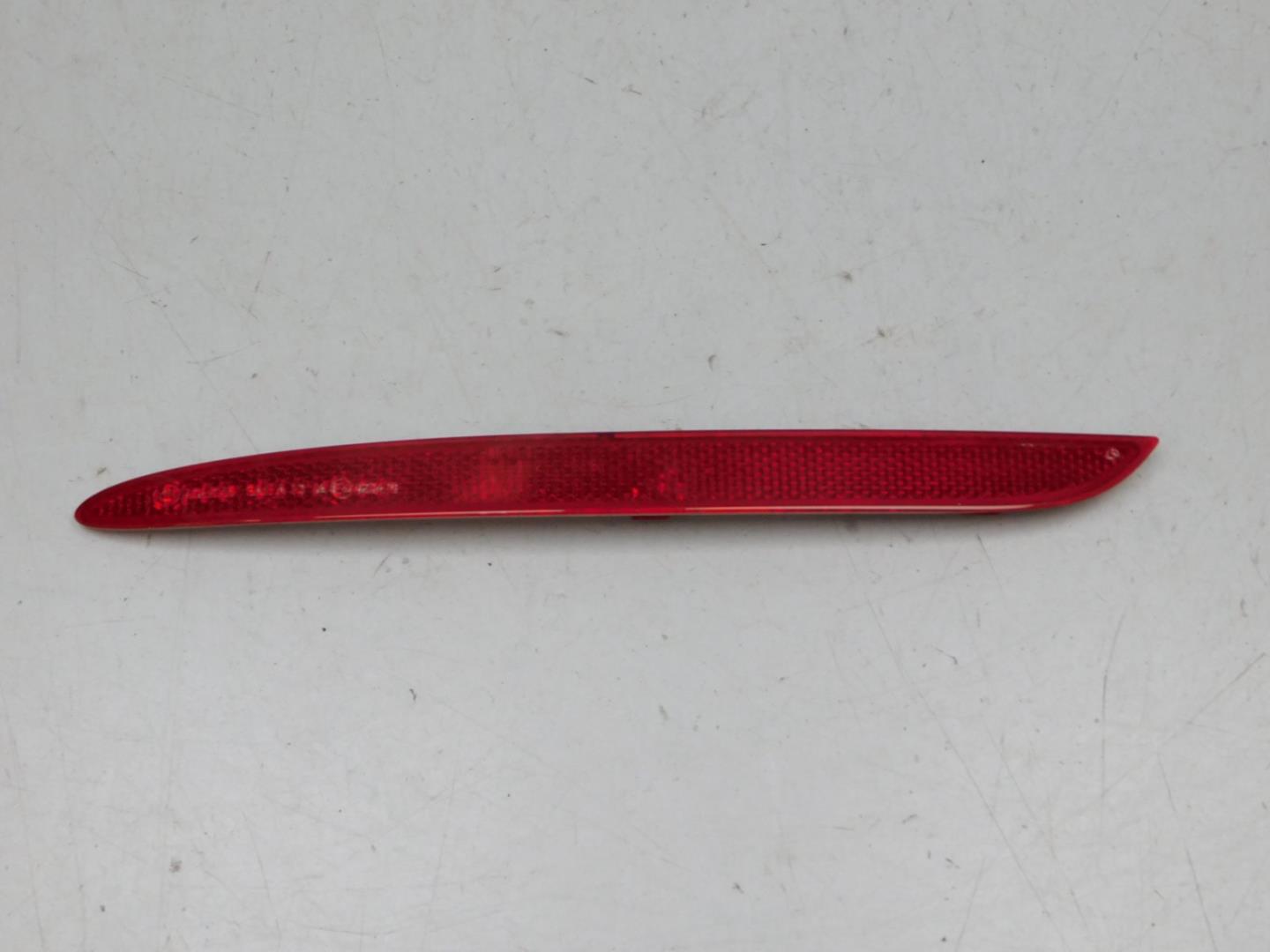 Фонарь задний в бампер левый