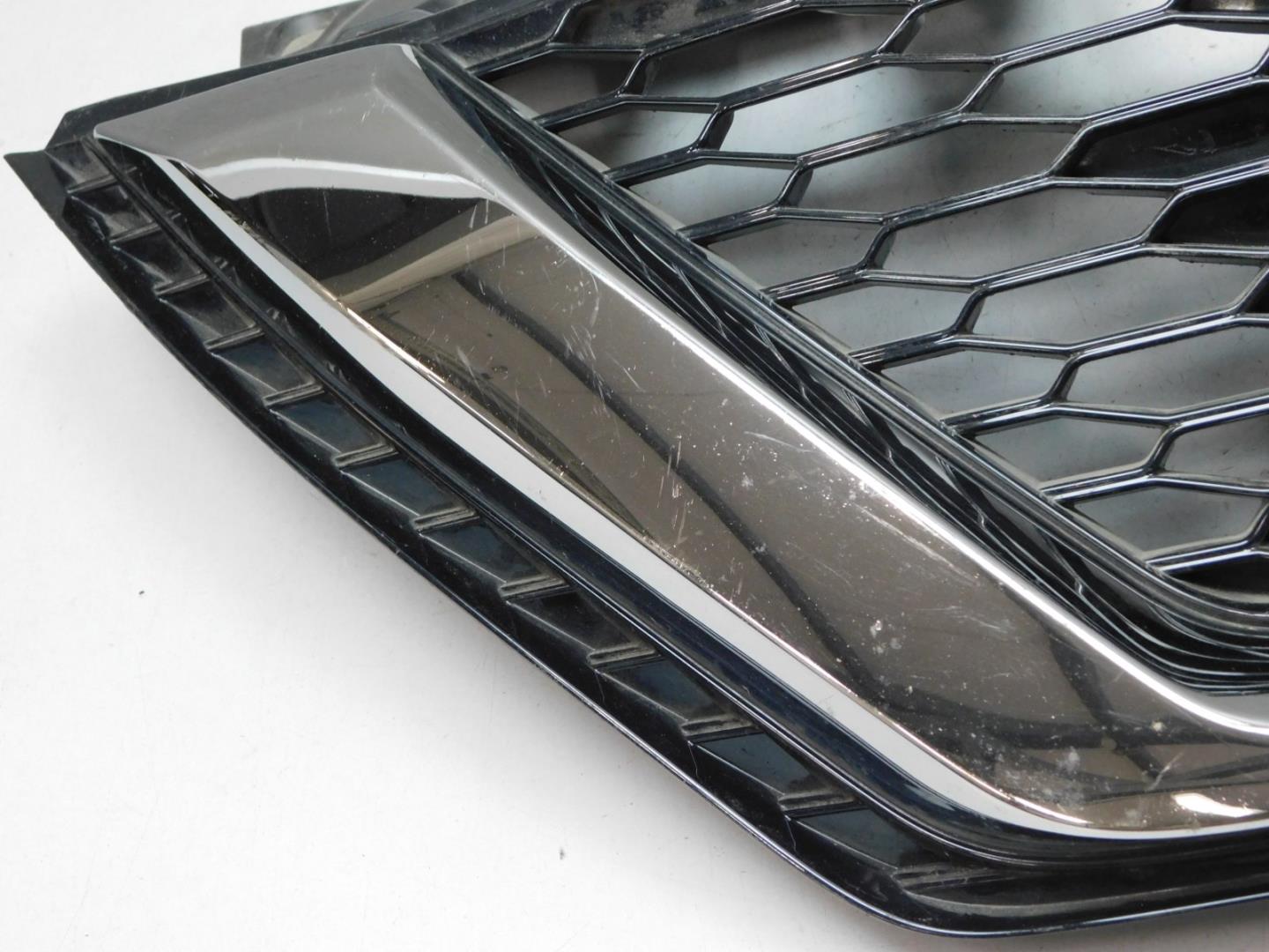 Решетка радиатора