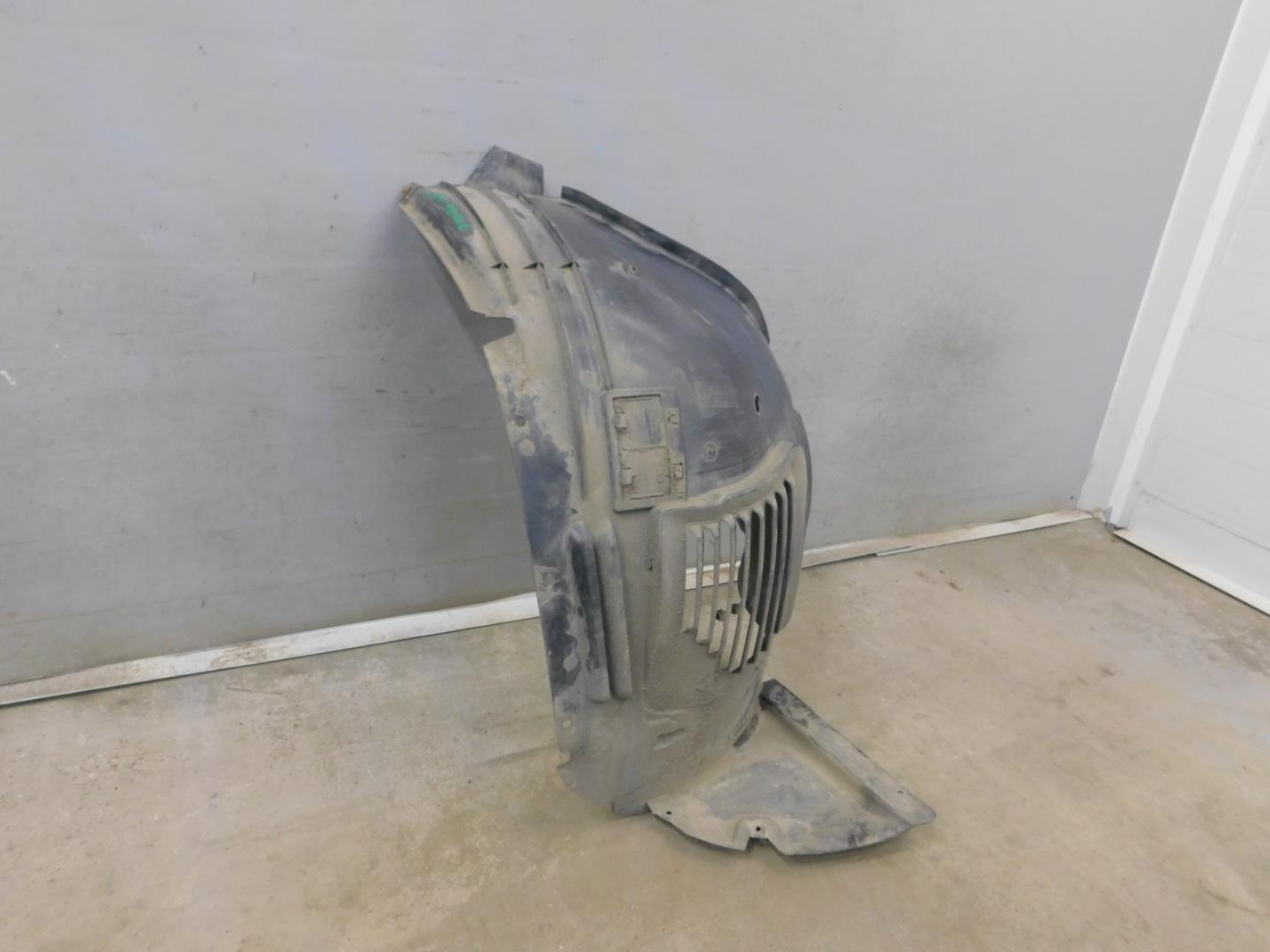 Локер передний левый