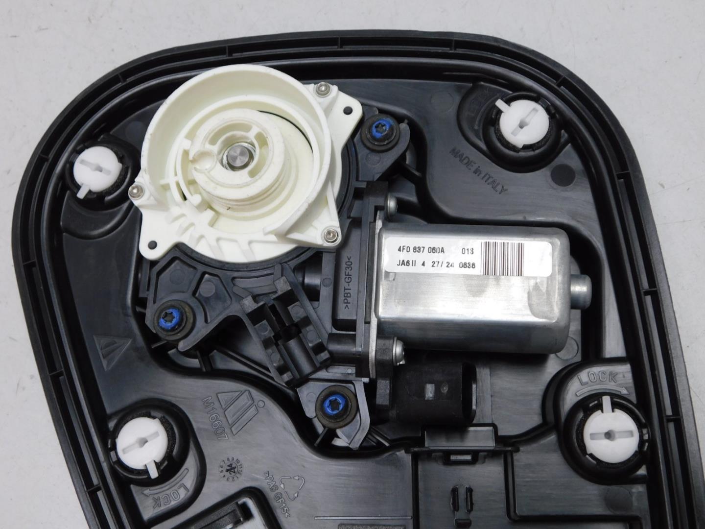 Доводчик двери