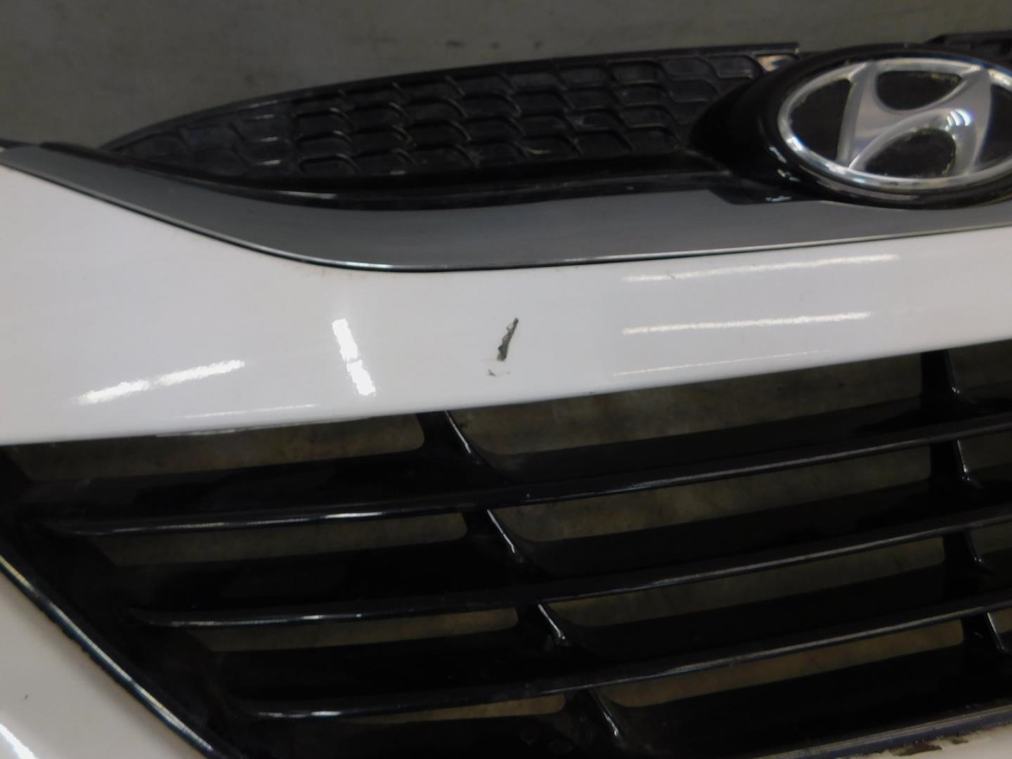 Бампер передний