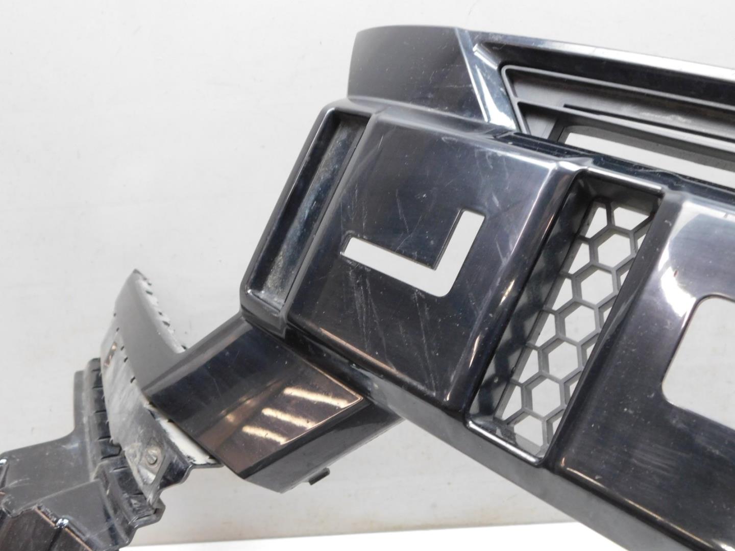 Решетка радиатора