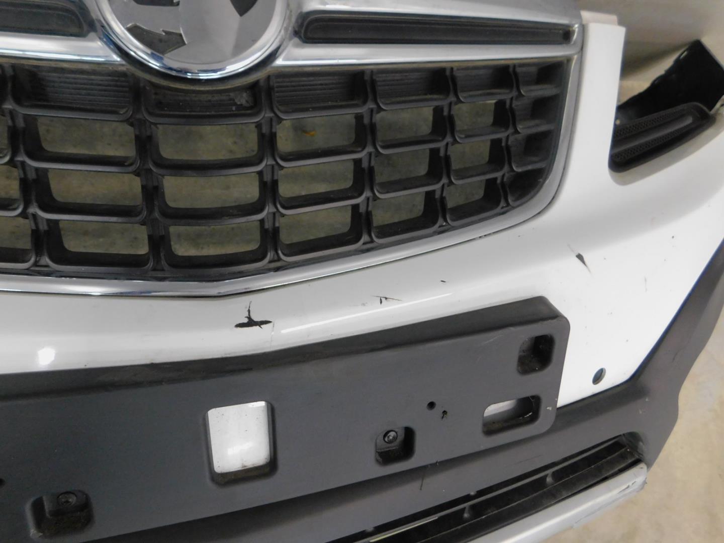 Бампер передний