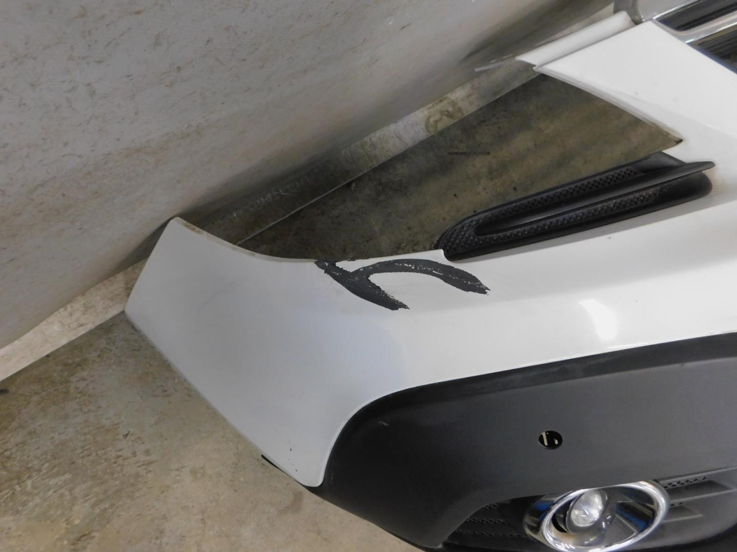 Бампер передний