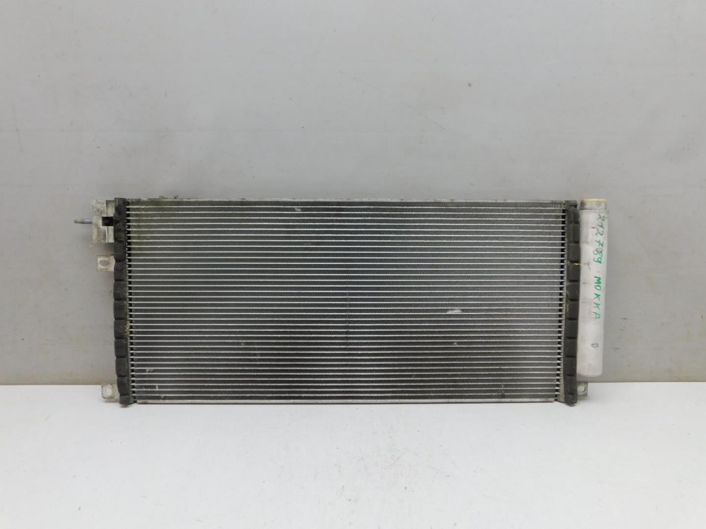 Радиатор кондиционера / конденсер