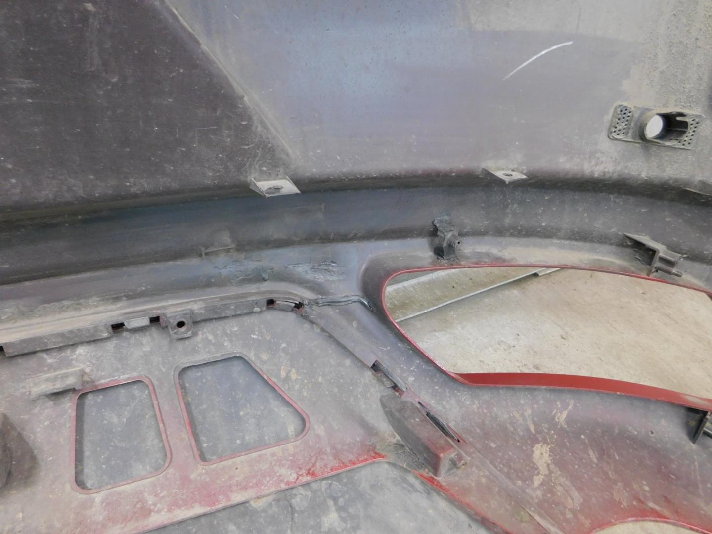 Бампер задний