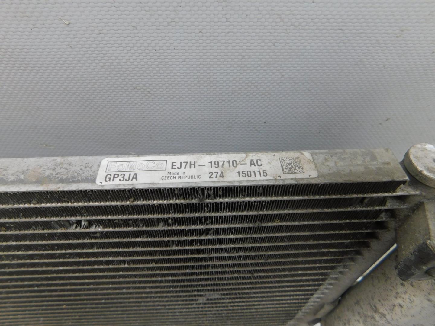 Радиатор кондиционера / конденсер