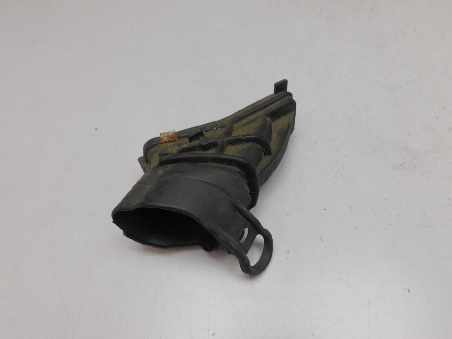 Патрубок воздушного фильтра