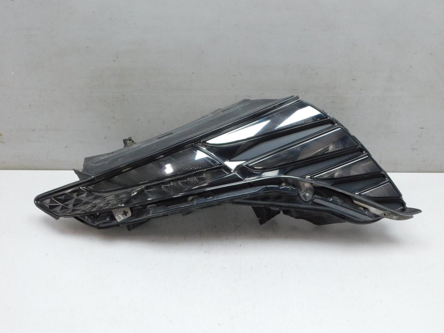 Габарит передний правый