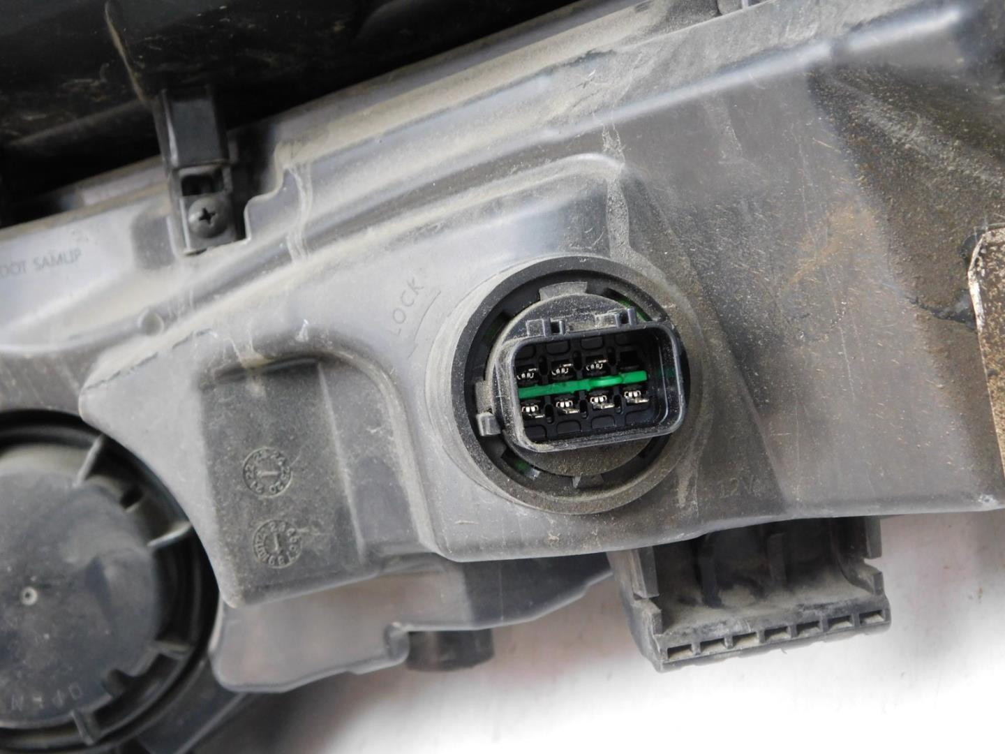 Габарит передний правый