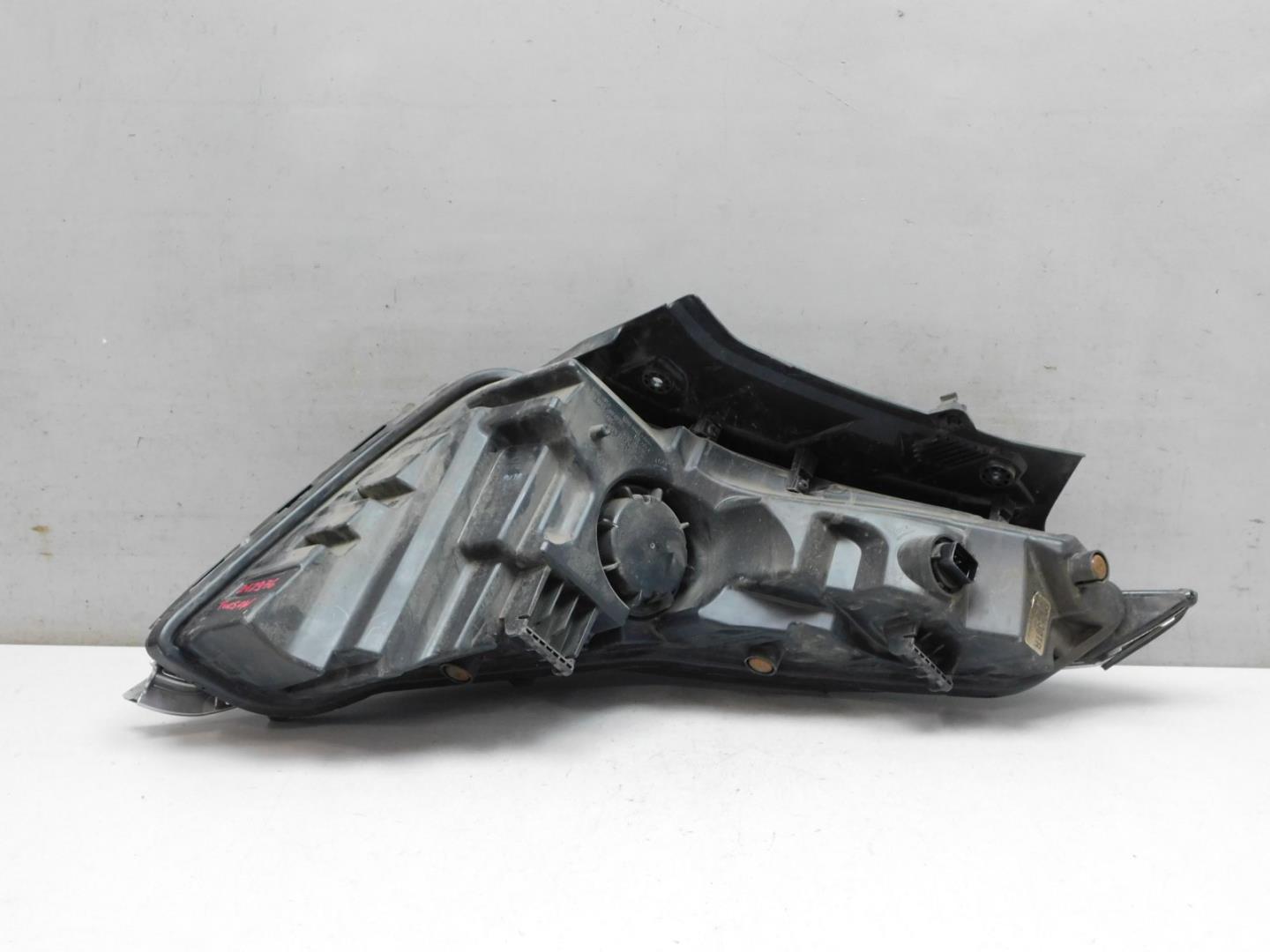 Габарит передний правый