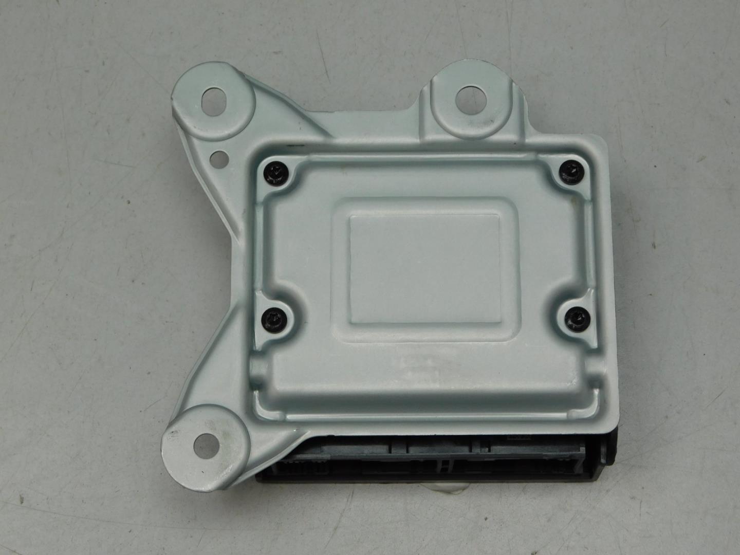 Блок управления подушек безопасности (AIR BAG)