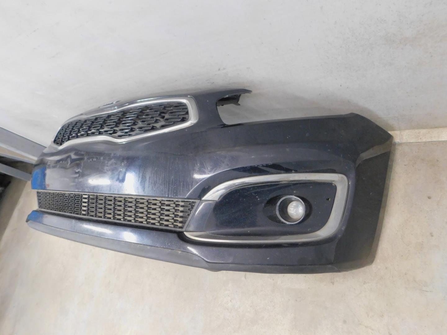 Бампер передний