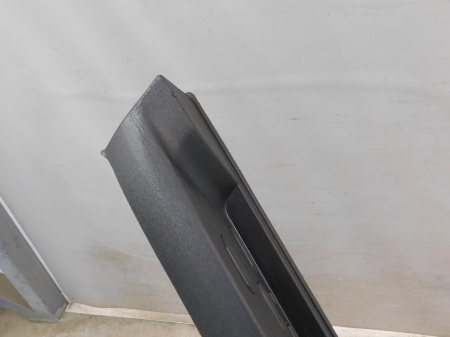 Подножка левая