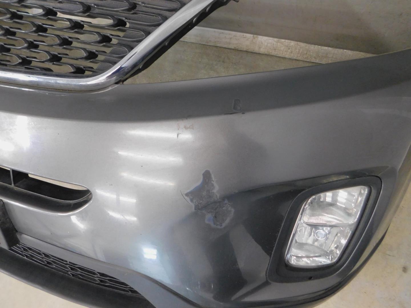 Бампер передний